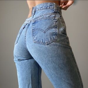 VTG Levis 512 Tapered High Waisted 3 Short 24” Waist